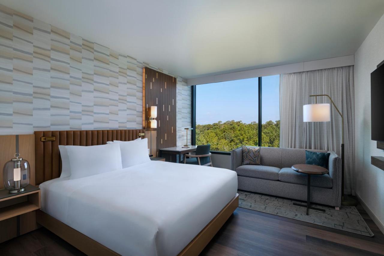 Hyatt Regency Conroe Hotel Bagian luar foto