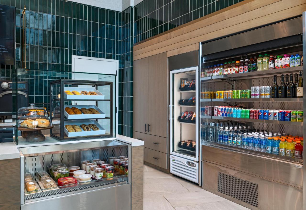 Hyatt Regency Conroe Hotel Bagian luar foto
