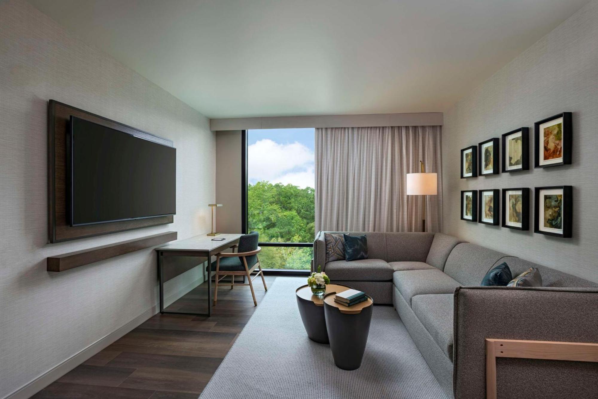 Hyatt Regency Conroe Hotel Bagian luar foto
