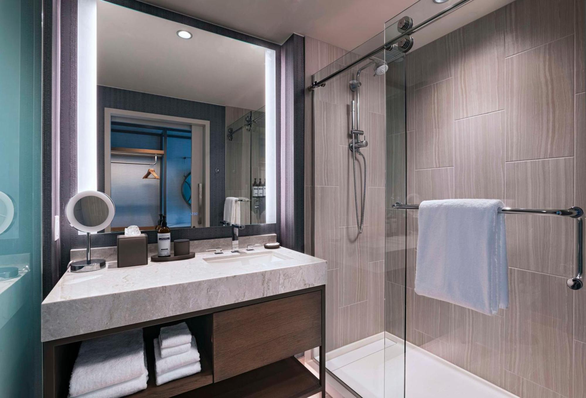 Hyatt Regency Conroe Hotel Bagian luar foto